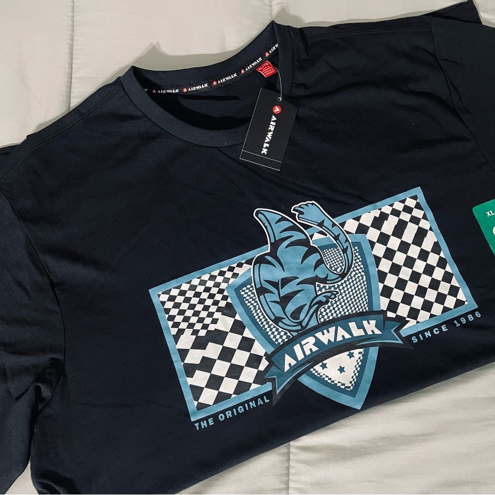 Airwalk Graphic Tee